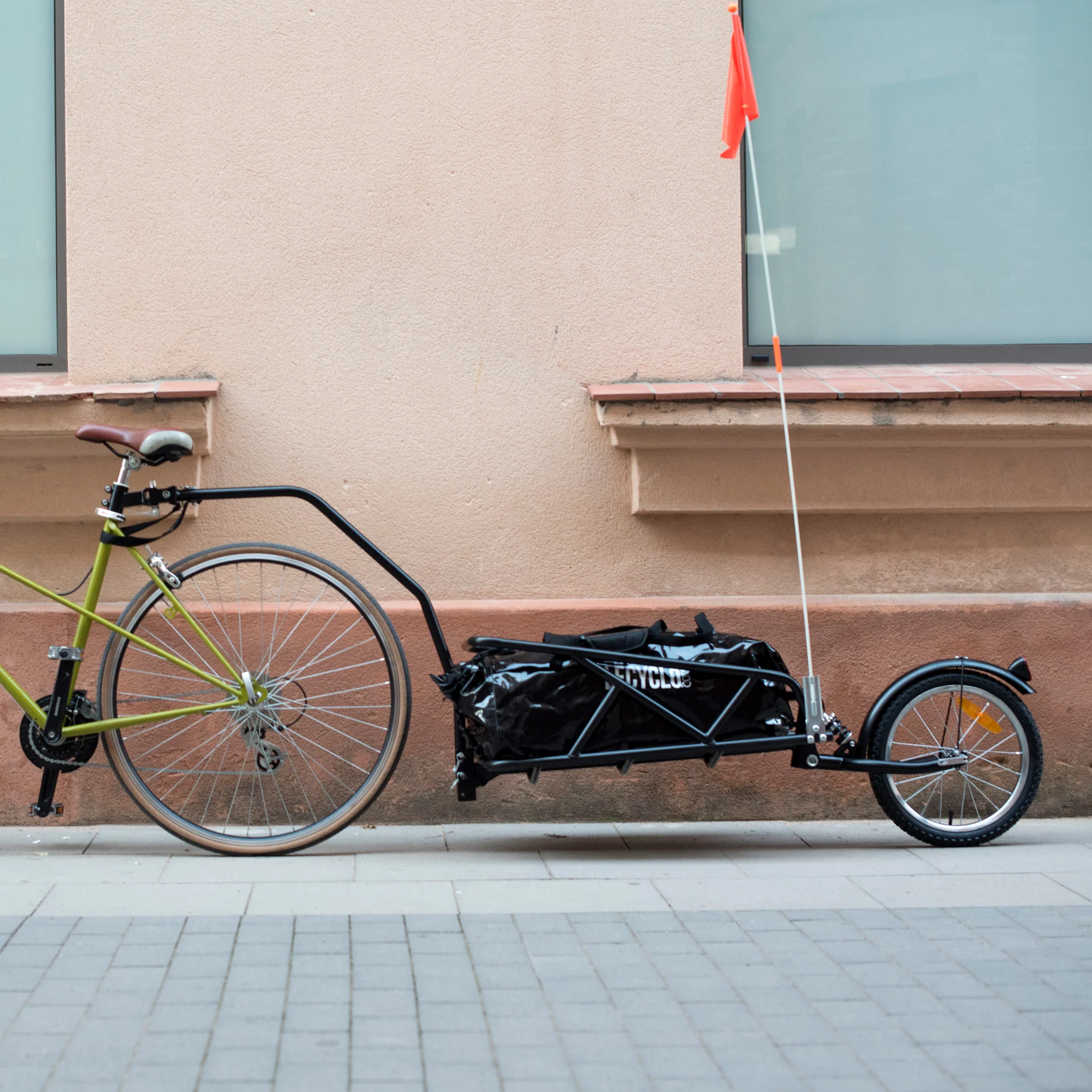 Accroche remorque vélo